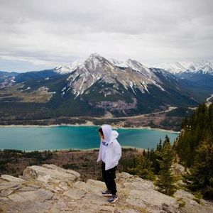 Meet your Posher, Faith